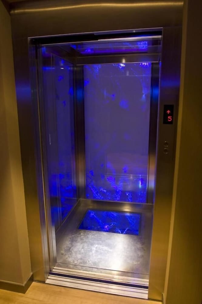 Фото Hotel Barcelona House