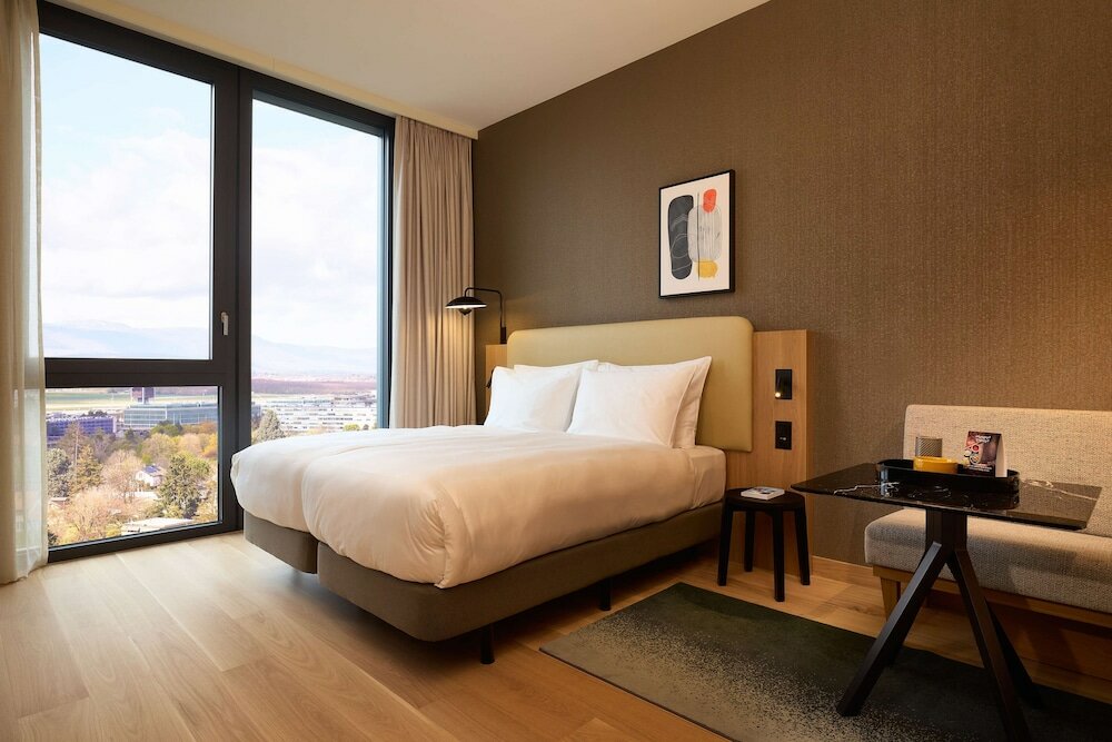 Фото Adina Apartment Hotel Geneva