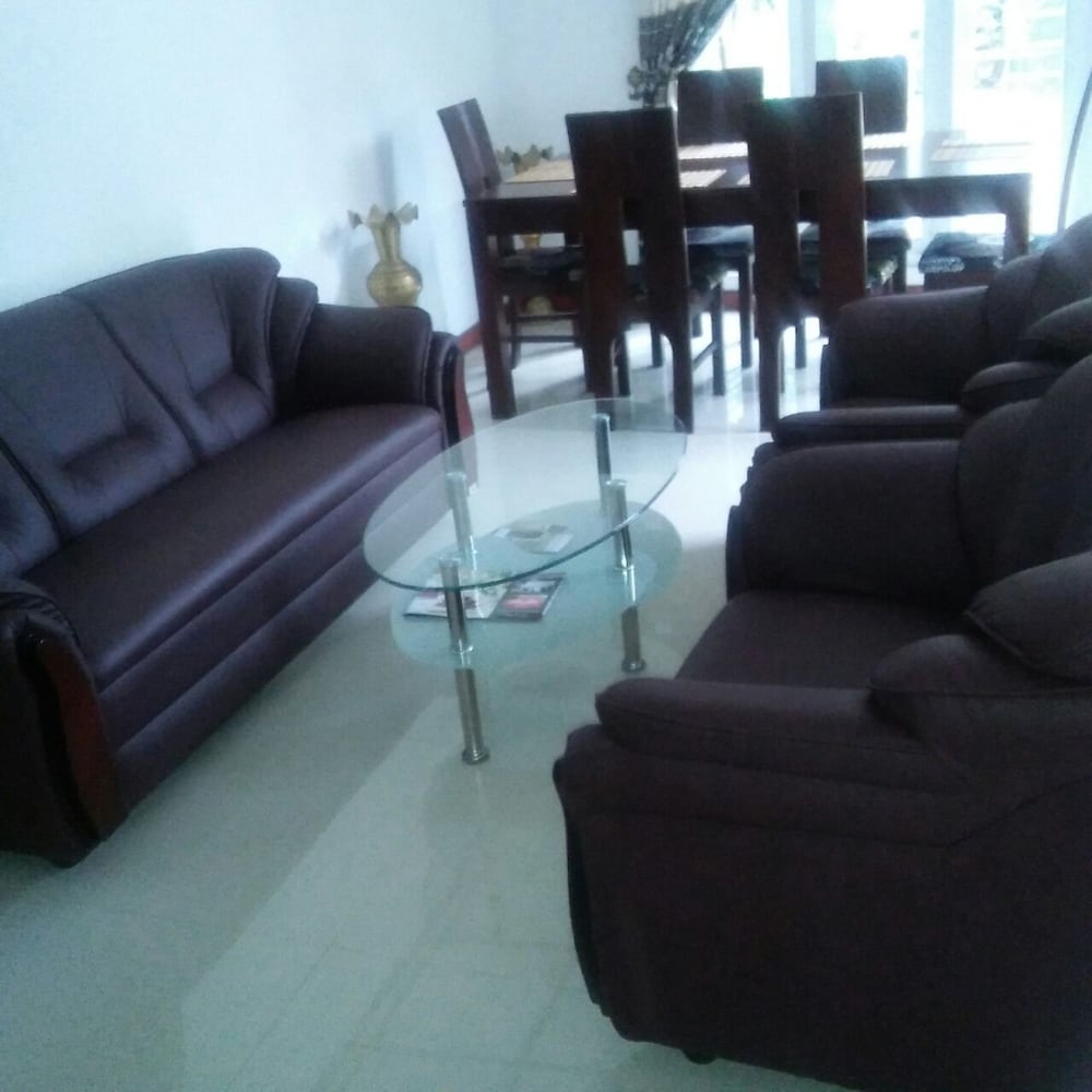 Фото The Raspberry Cottage