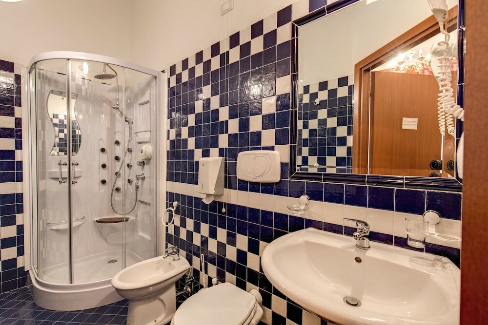 Фото Hotel Cambridge