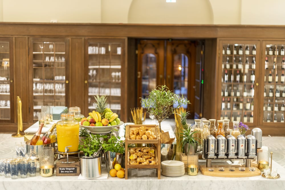 Фото Fraser Suites Hamburg