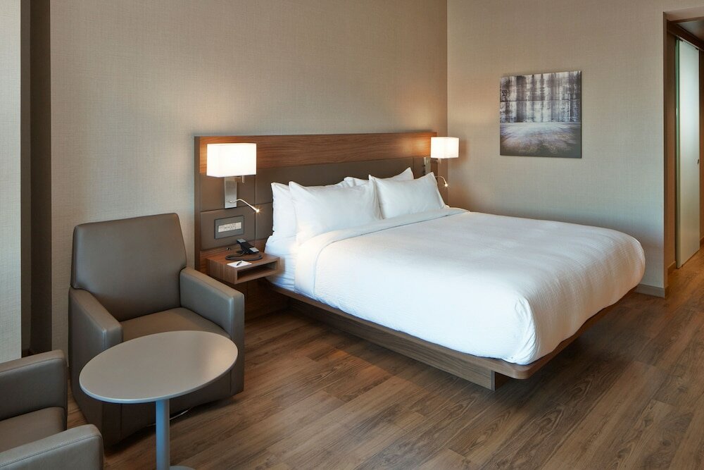 Фото Ac Hotel by Marriott Minneapolis Downtown