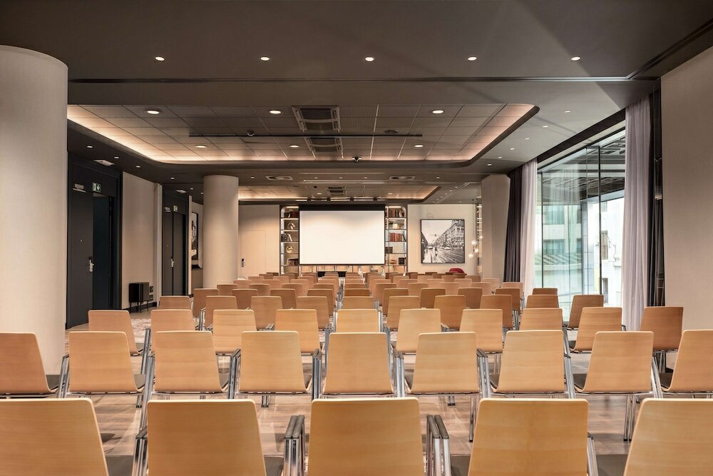 Фото Radisson Collection Hotel, Grand Place Brussels