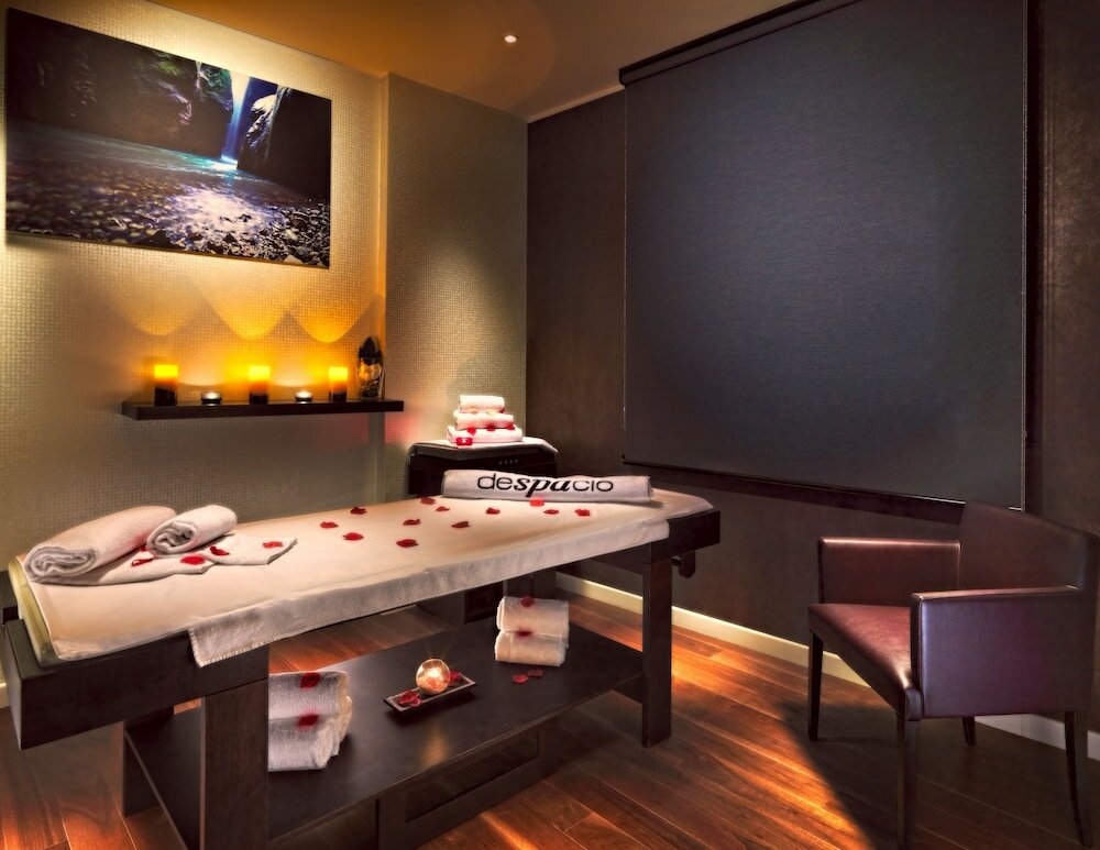 Фото H10 Roma Città