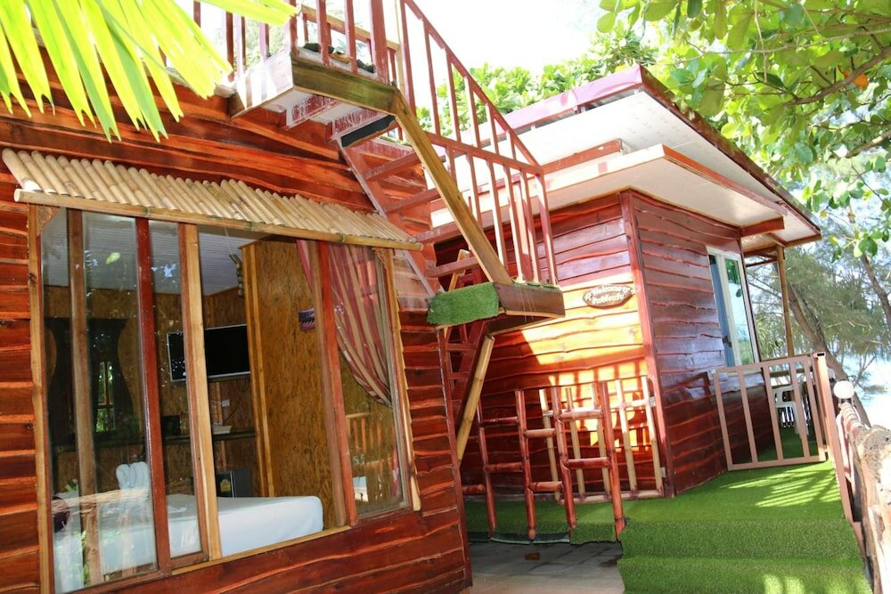 Фото Ruan Mai Naiyang Beach Resort