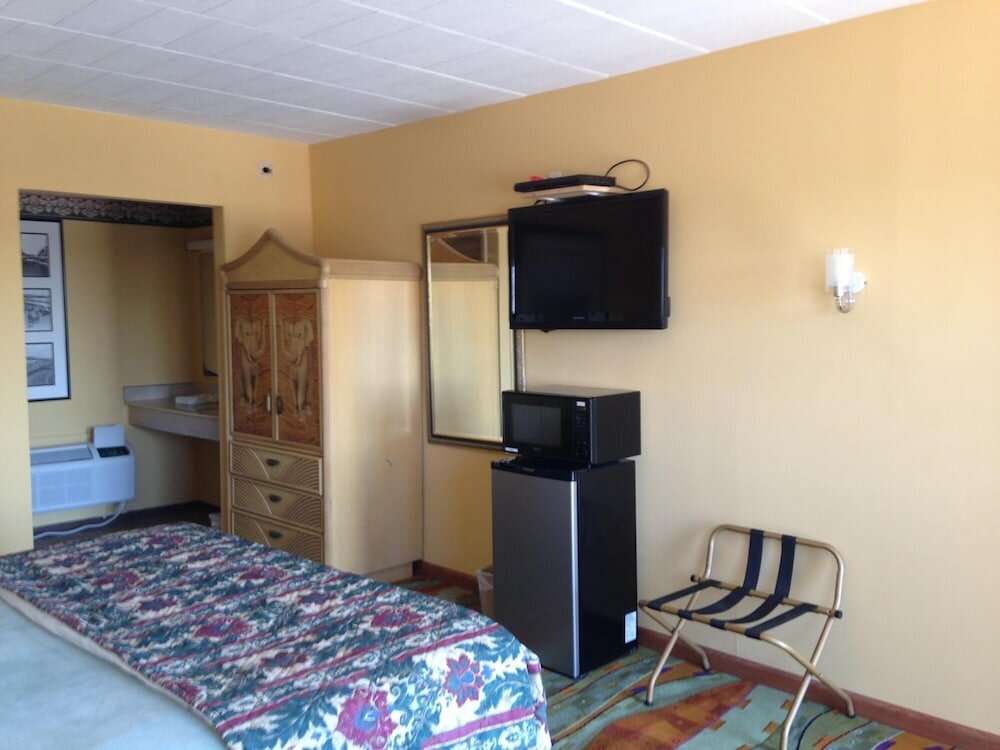 Фото Forest Hill Inn