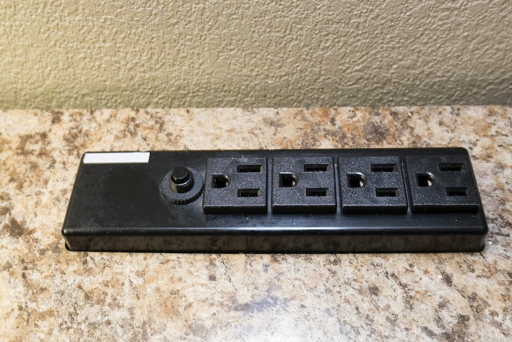 Фото Red Roof Inn & Suites Stafford