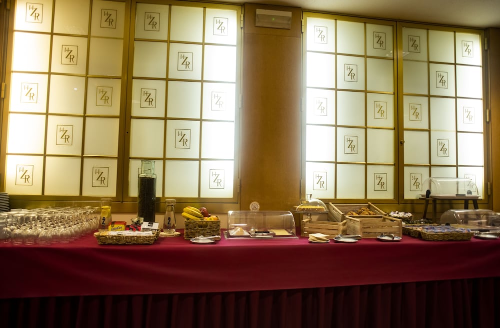 Фото Hotel Zaragoza Royal