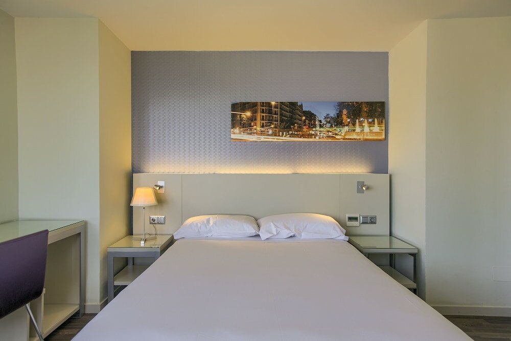 Фото Líbere Madrid Chamberí