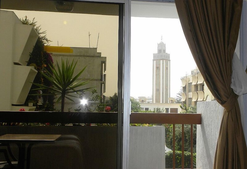 Фото Aferni Hotel