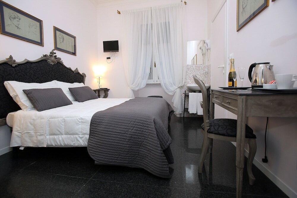 Фото Amica Rome Guest House