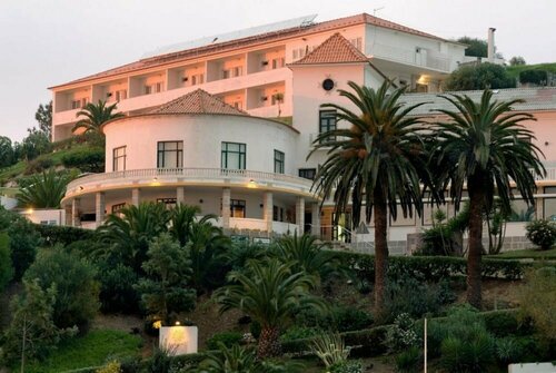 Внешний вид отеля Inatel Foz do Arelho в Калдаш-да-Рейнье, фото 1