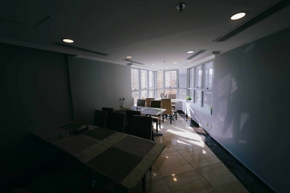 Фото Nour Al Thuria Hotel