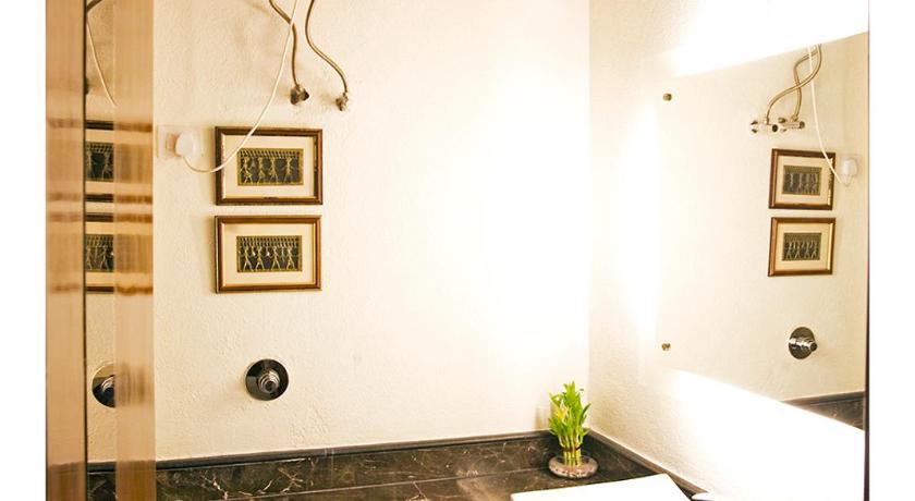 Фото Evergreen Suites