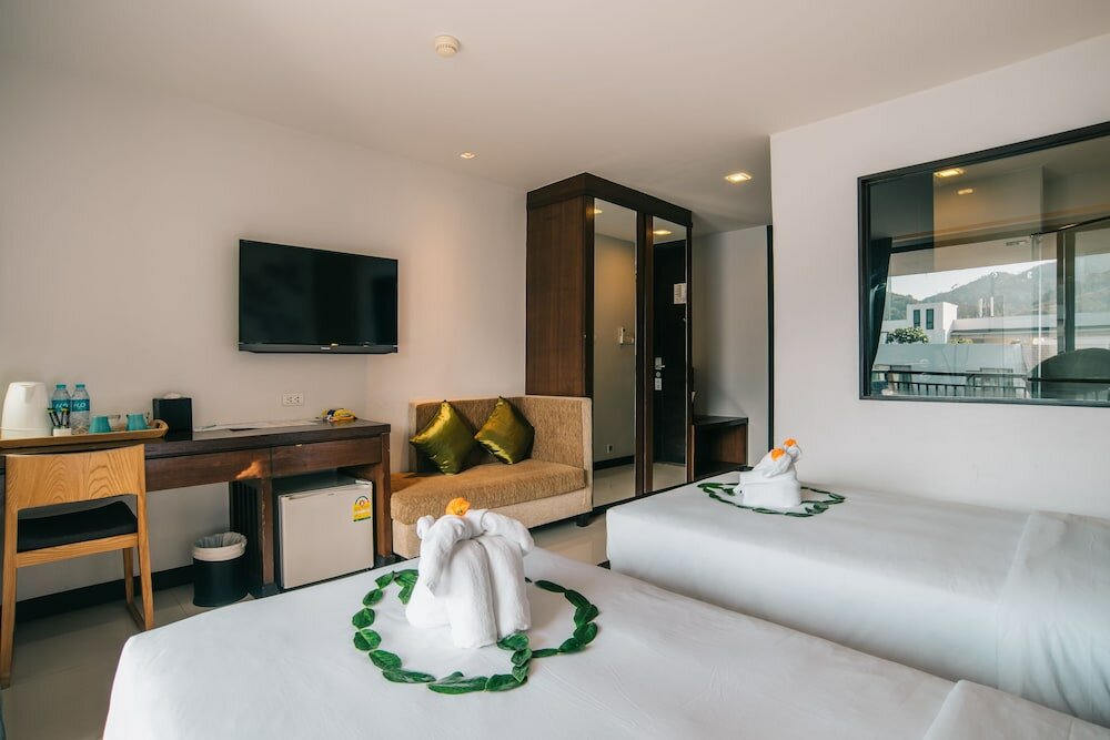 Фото Citrus Patong Hotel by Compass Hospitality