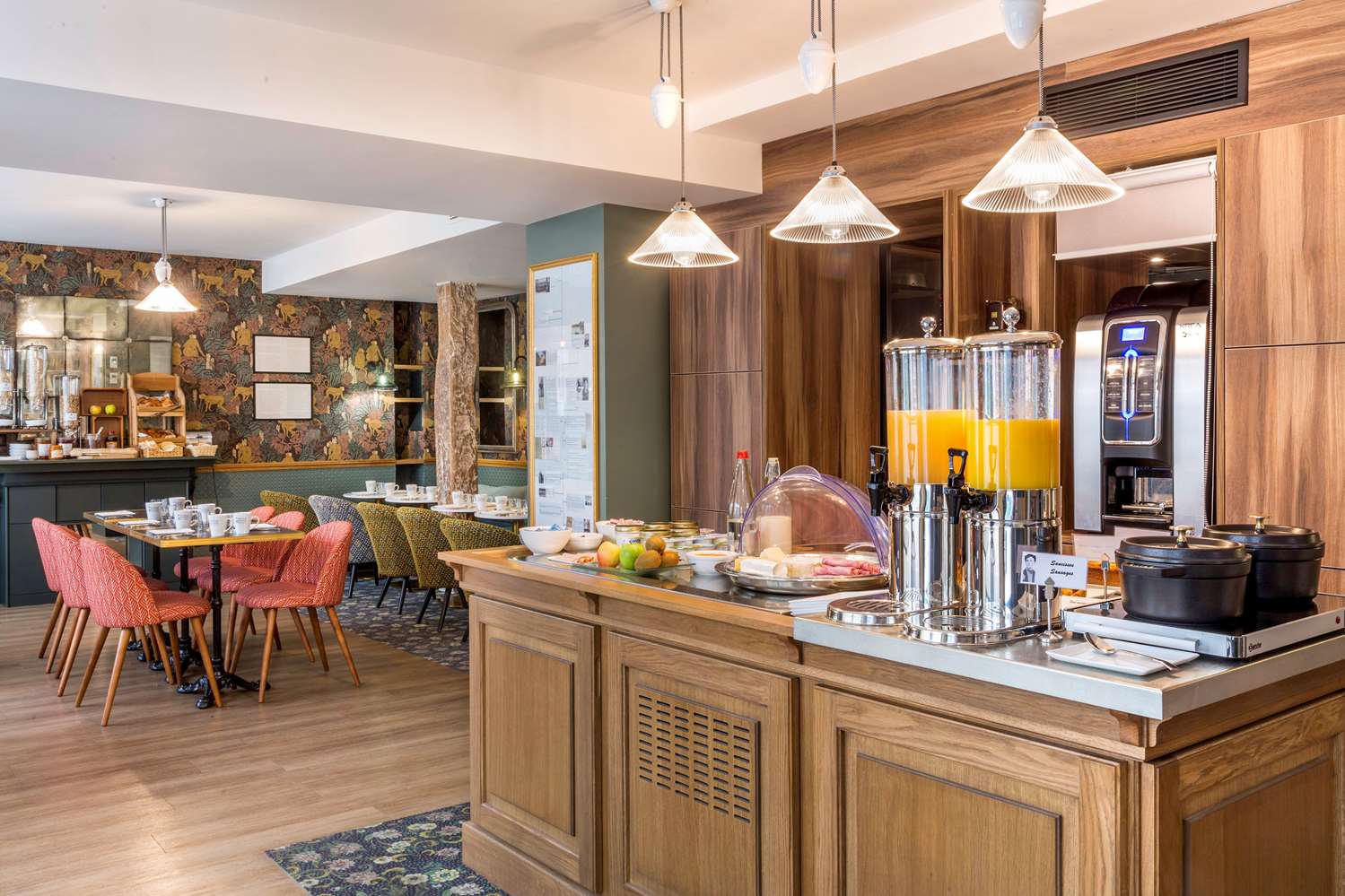 Фото The Hôtel Littéraire Arthur Rimbaud, BW Signature Collection