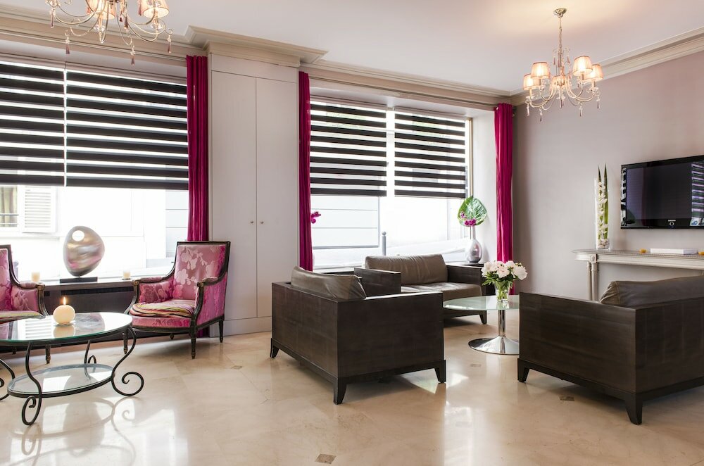 Фото Corona Rodier