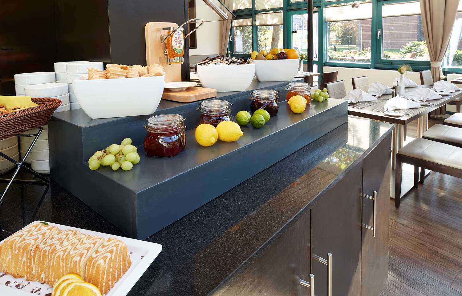 Фото Ghotel hotel & living Hannover