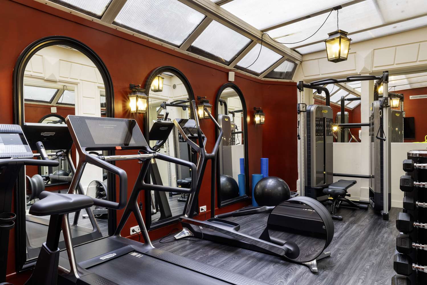 Фото Hotel Le Belmont Paris