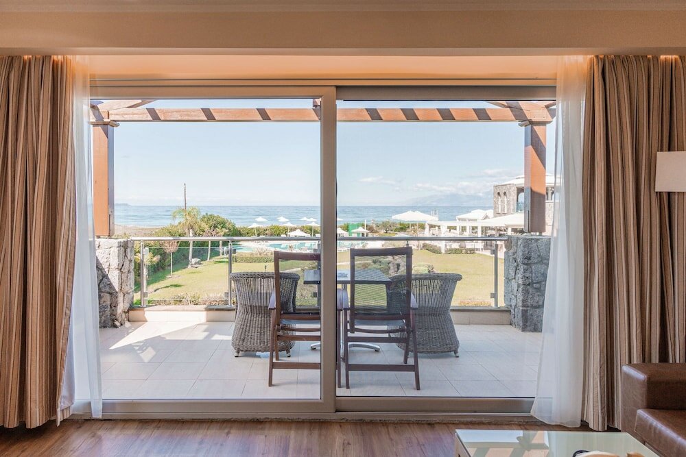 Фото Restia Suites Exclusive Resort - Adults Only