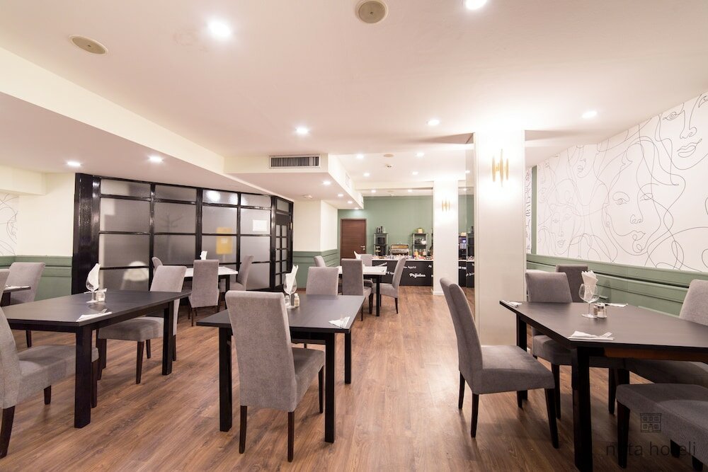 Фото Hotel Sahat