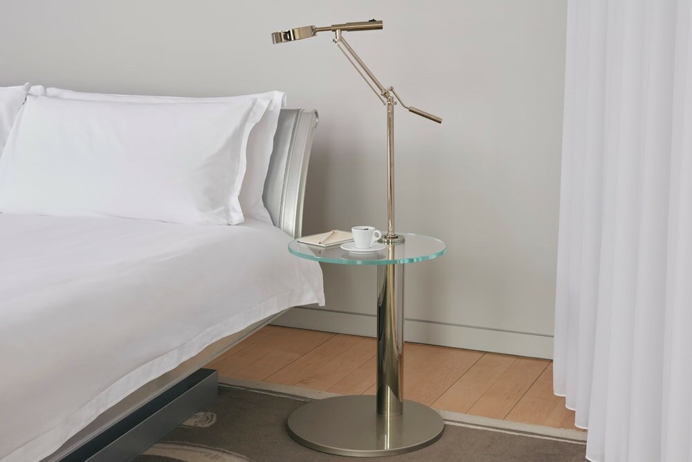 Фото Sanderson London