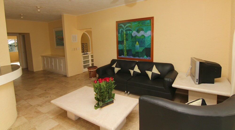 Фото Hotel Villamar Princesa Suites