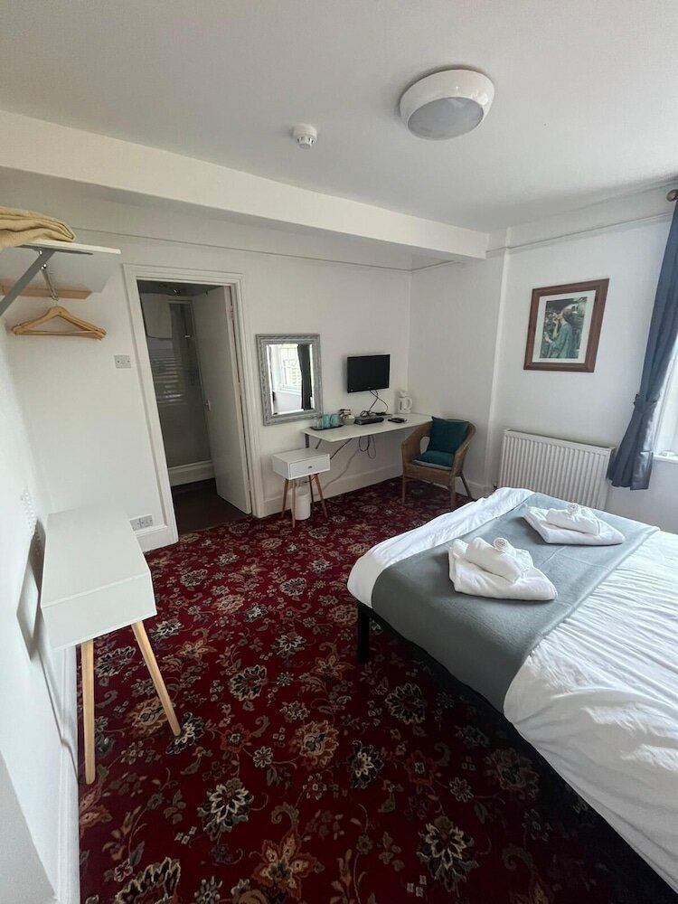 Фото The Castle Hotel