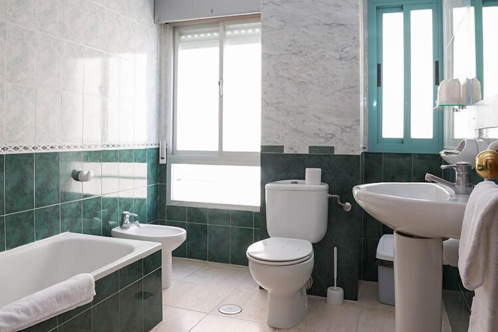 Фото Hotel Mare Estepona