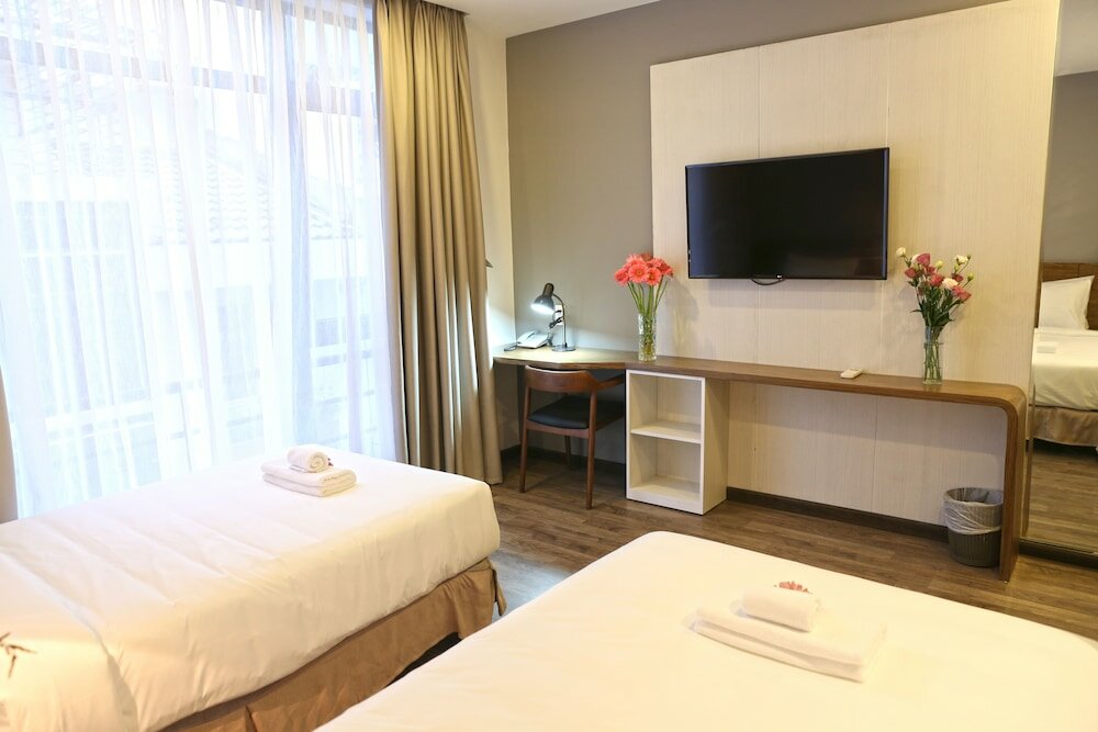 Фото Bizu Royal Hotel