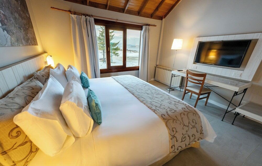 Фото Tolkeyen Ushuaia Hotel