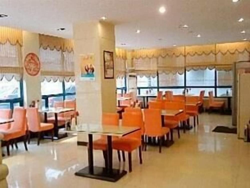 Фото Jinjiang Inn Jingshi Road Quancheng Park