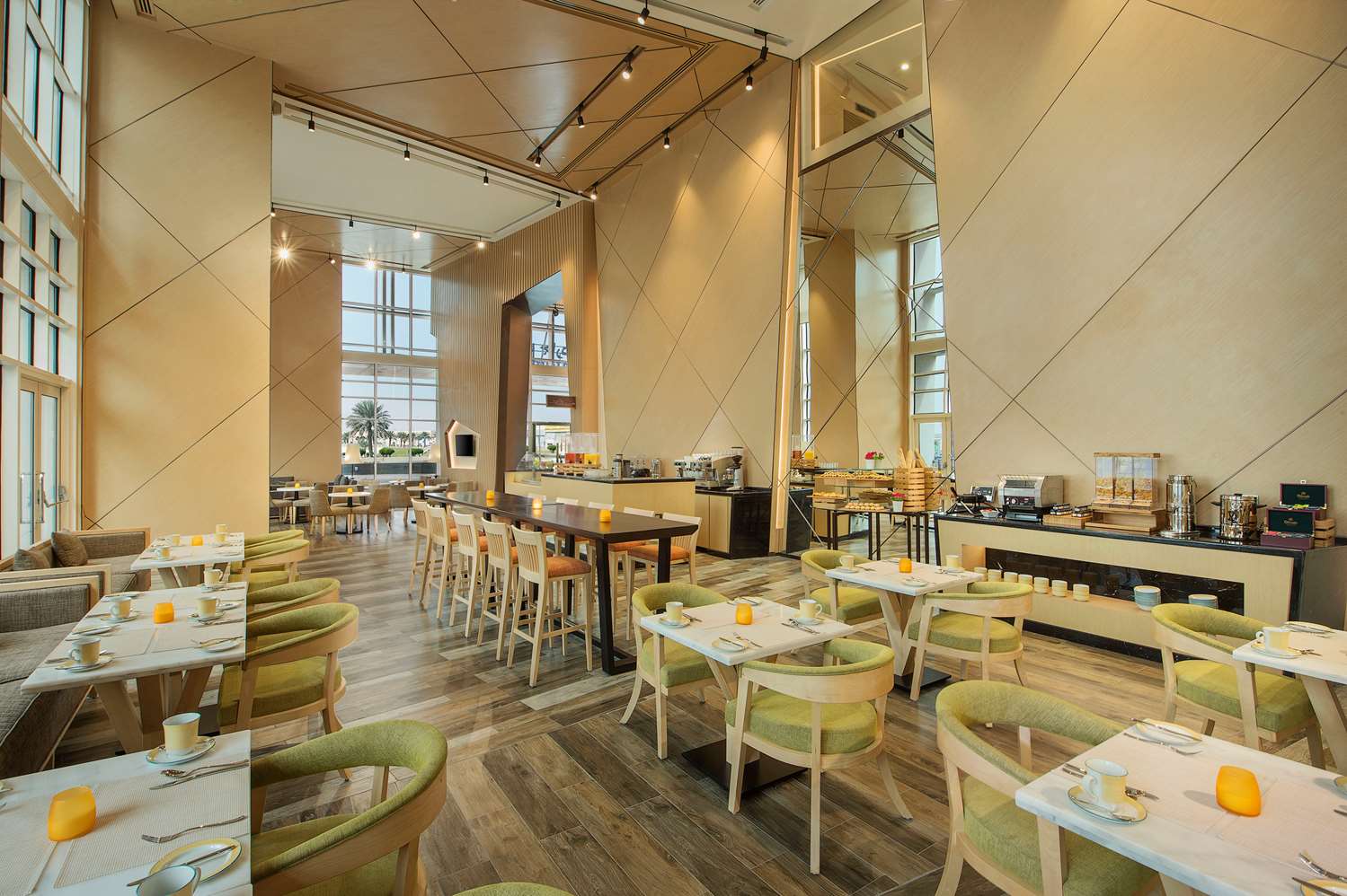 Фото Hilton Garden Inn Al Khobar