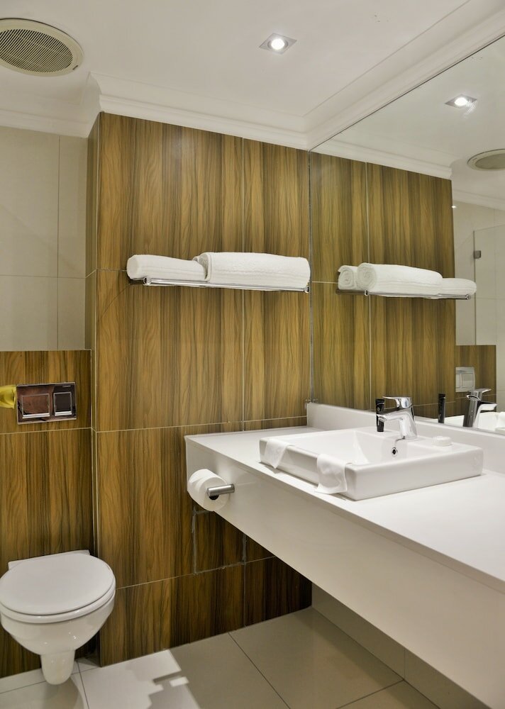 Фото Capetonian Hotel