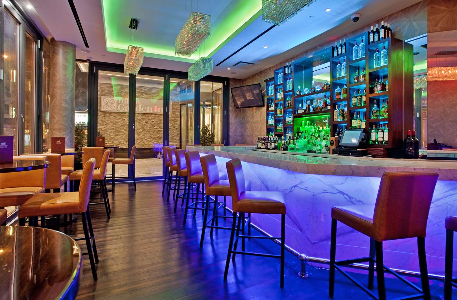 Фото Hilton Garden Inn New York/Central Park South-Midtown West