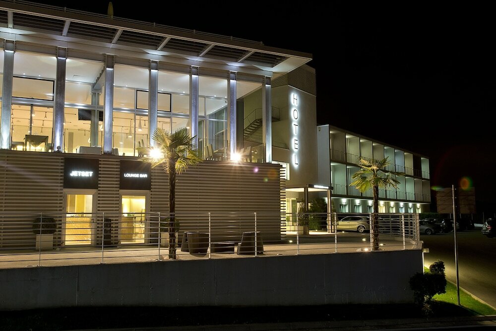 Фото Hotel Horizon