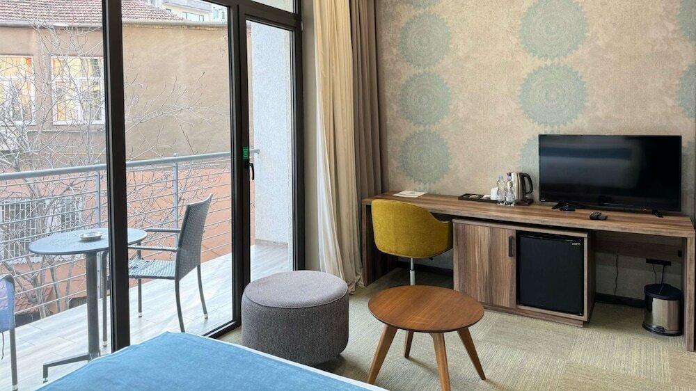 Фото Best Western Tbilisi City Center