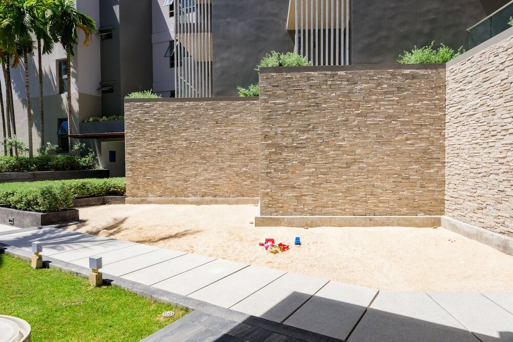 Фото Oceanfront Beach Resort