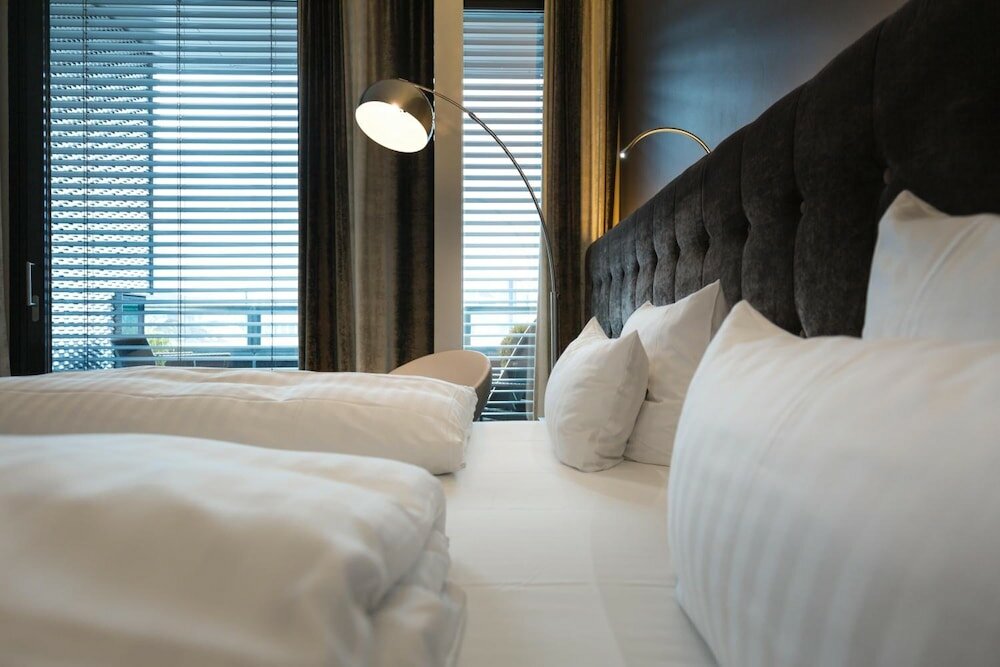 Фото Saks Urban Design Hotel Kaiserslautern