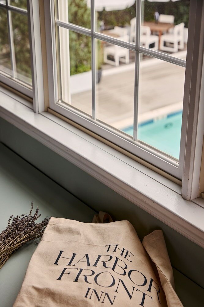 Фото The Harbor Front Inn