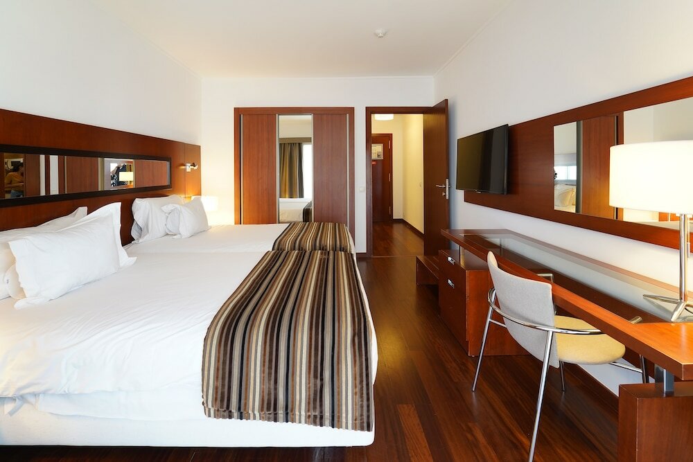 Фото Legendary Lisboa Suites