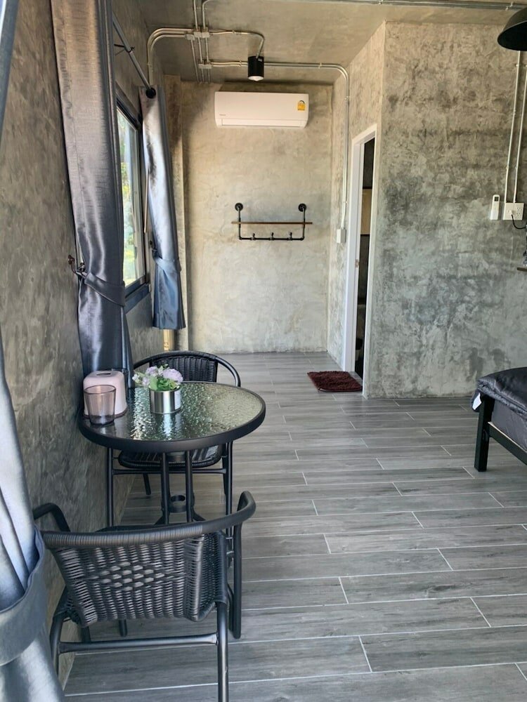 Фото Somphoch Garden