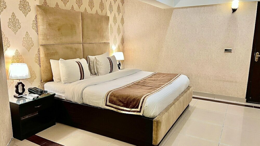 Hotel Royal Inn Hotel, Karachi, photo