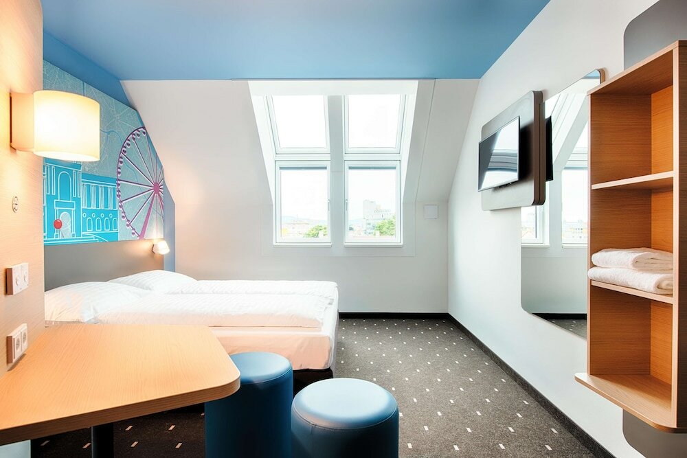 Фото B&b Hotel Wien-Meidling