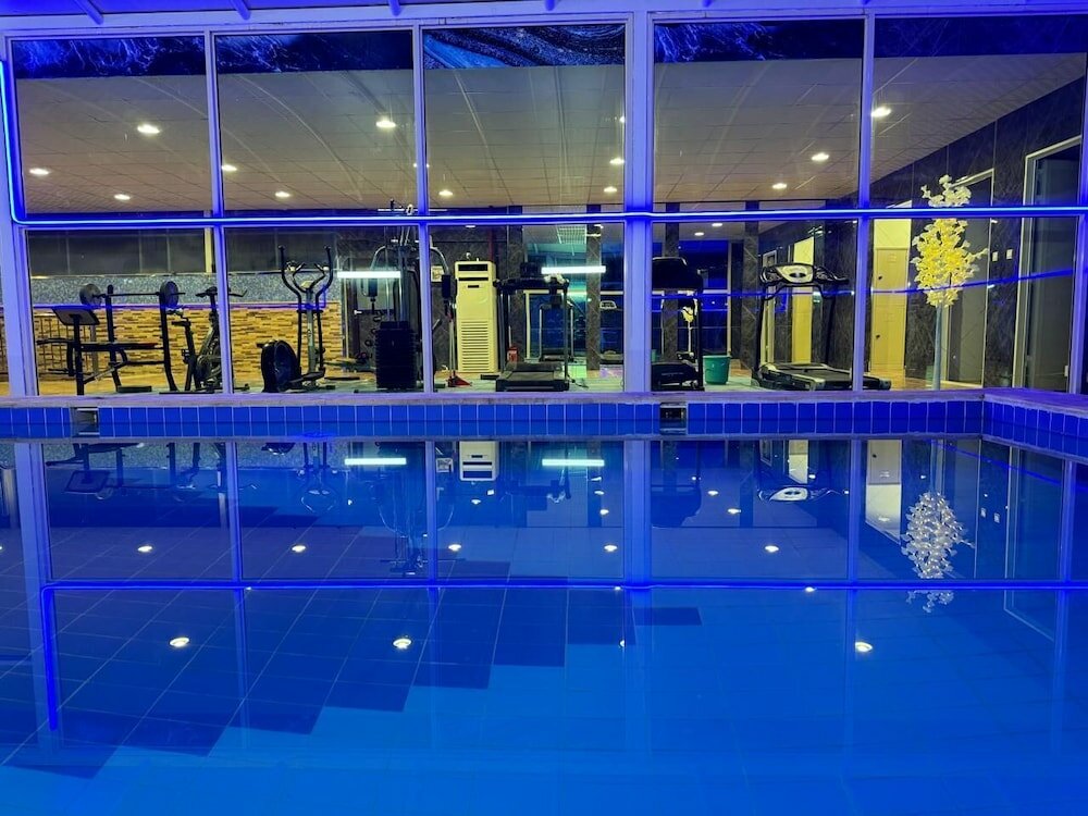 Фото Meral Crown Hotel
