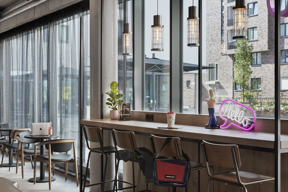 Фото Moxy Hamburg Altona