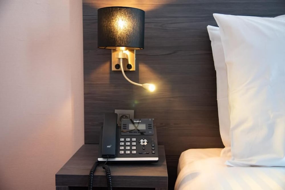 Фото 216410684091