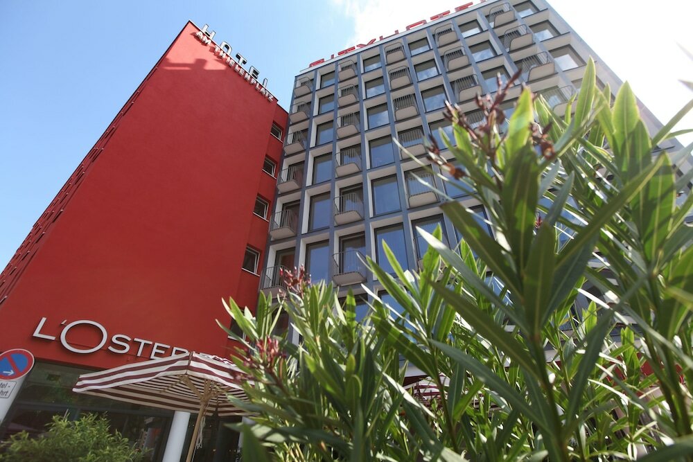 Фото отеля 1