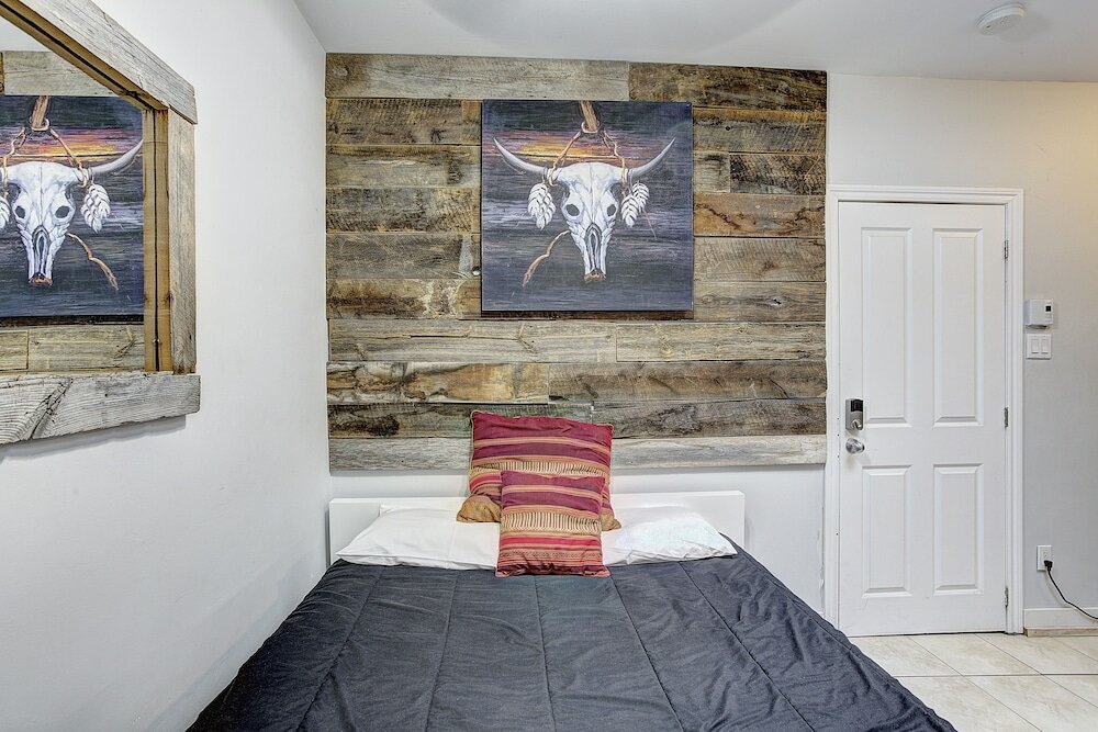 Фото Destination Stays Griffintown Montreal