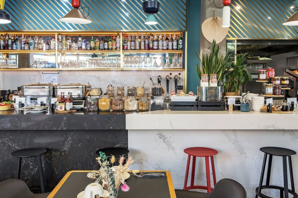 Фото Mercure Paris Saint-Ouen